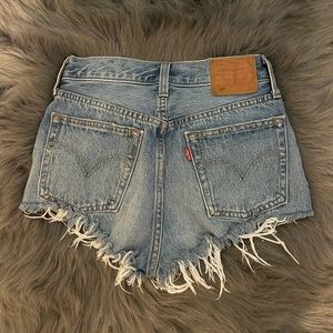vintage Levi 501 shorts
